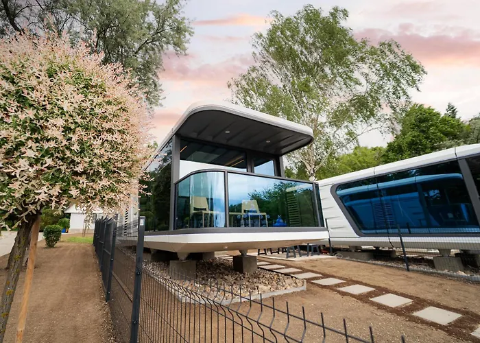 مكان تخييم Kapsulove Aqua Maria