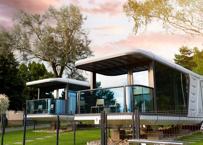 مكان تخييم Kapsulove Aqua Maria Velaty